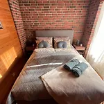 Private - 7 In A Luxury Style
