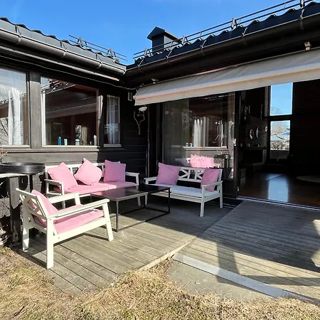 Private - 7 In A Luxury Style 게스트하우스 3*