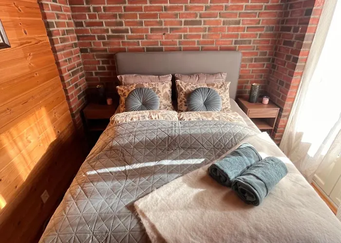 Private - 7 In A Luxury Style