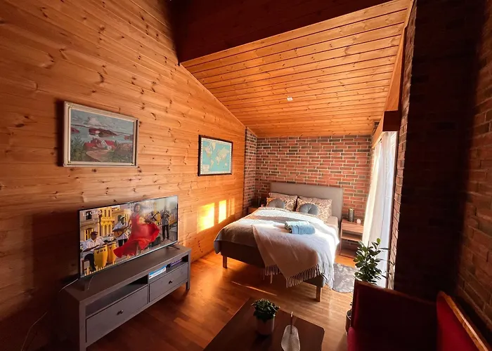 Private - 7 In A Luxury Style